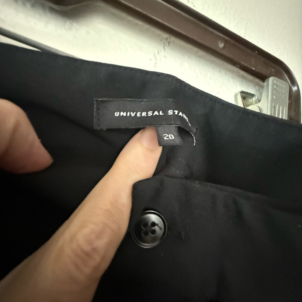 Universal Standard Black Minton Joggers - Picture 4 of 8